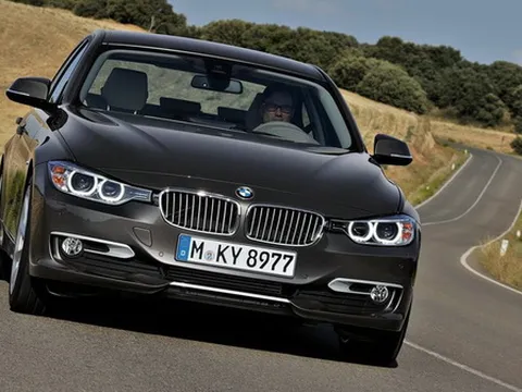 BMW 335d 2014 đã có giá bán 