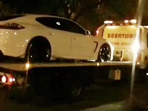 "Chiến mã" Panamera của Tevez bị thu giữ