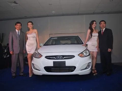 Ra mắt Hyundai Accent hoàn toàn mới