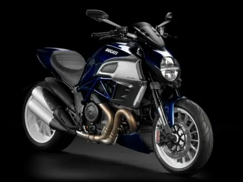 Ducati ra mắt Diavel 2013