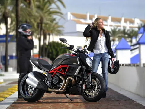  Ducati Diavel chuẩn bị ra mắt tại Thượng Hải
