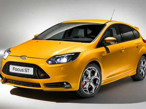 Ford "bật mí" thêm về Focus ST mới