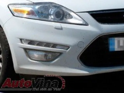 Ford Mondeo 2012 "sạch hơn" với động cơ mới