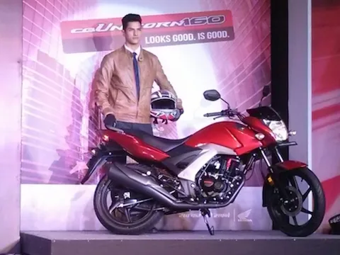 Honda ra mắt xe côn tay 160cc giá rẻ