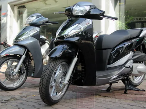 Honda SH 300i 2012 về Việt Nam