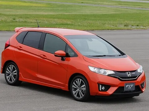 Honda Fit 2014: siêu tiết kiệm 2,7 lít/100 km