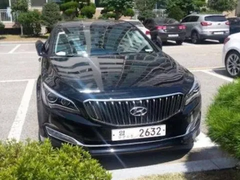 BMW 3 Series sắp có đối thủ từ Hyundai