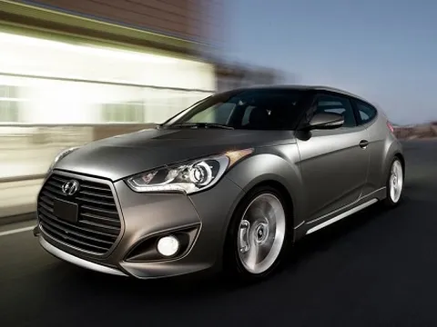 Hyundai Veloster Turbo có giá hơn 450 triệu đồng