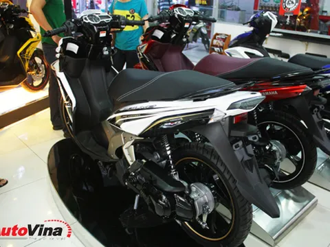 Giá xe máy ở Việt Nam đang hạ