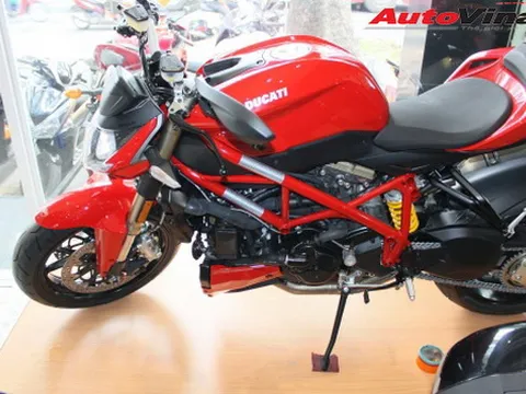 Cận cảnh Ducati Streetfighter 848 tại Việt Nam