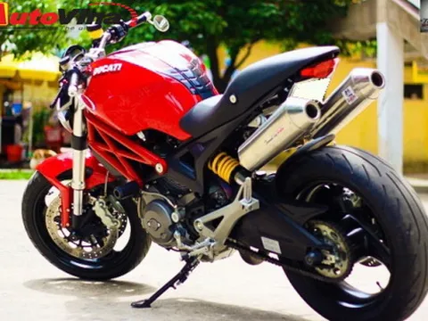 Ducati Monster 795 "độ" đồ chơi tại Việt Nam