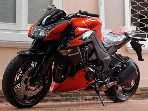 "Cận cảnh" Kawasaki Z1000 2012 tại Việt Nam