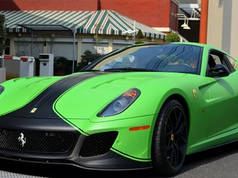 Ngắm Ferrari 599 GTO màu "độc"
