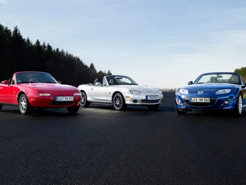 Kỷ niệm 25 năm ra đời Mazda MX-5