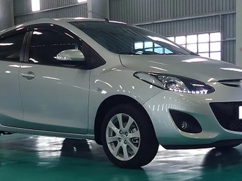 Mazda 2S giảm giá 20 triệu tại Việt Nam