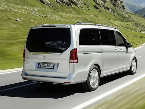 Mercedes V-Class có hệ dẫn động 4 bánh