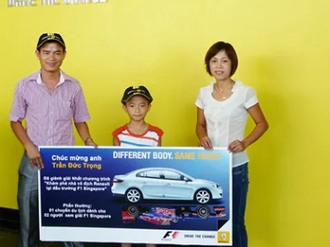 Renault VN trao vé xem F1 cho khách hàng