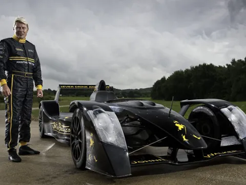 Siêu xe Caparo T1 sắp có mặt tại Việt Nam