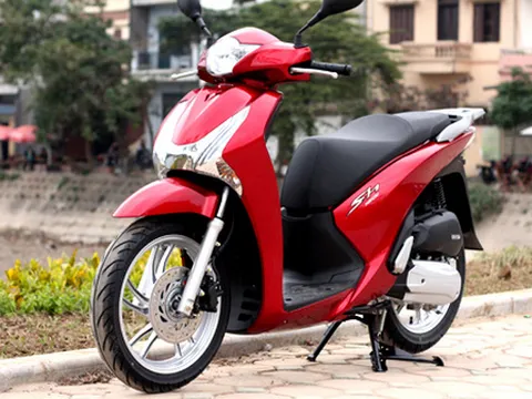 Honda SH150i 2012 "nhập" về Việt Nam
