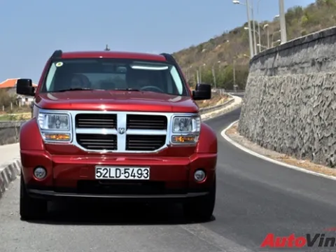Dodge Nitro, nổi bật phong cách Mỹ!