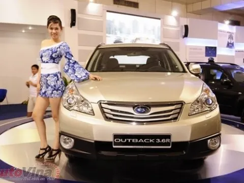 Người đẹp tại triễn lãm Saigon Autotech (2)