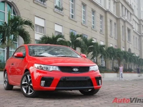 Kia Fote Koup - Thể thao, tiện nghi và rẻ