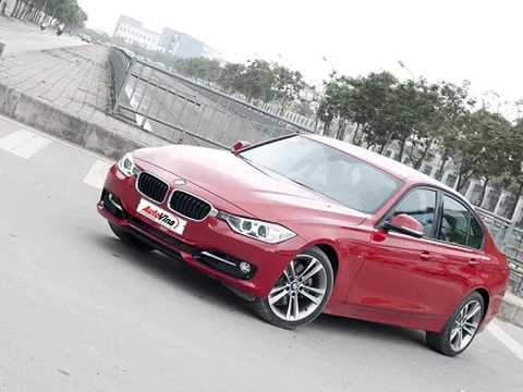 Top 10 xe sang tiết kiệm xăng nhất thế giới