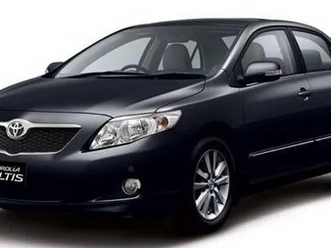 Khuyến mãi bảo hiểm cho Toyota Altis