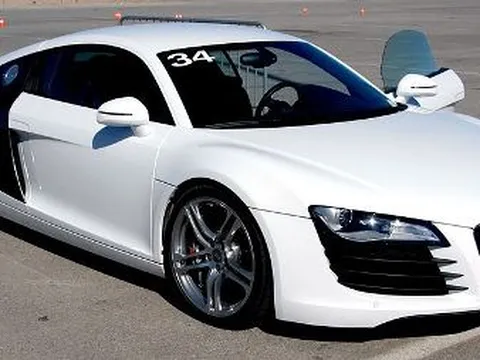  Audi bội thu giải “2010 Auto Trophy”
