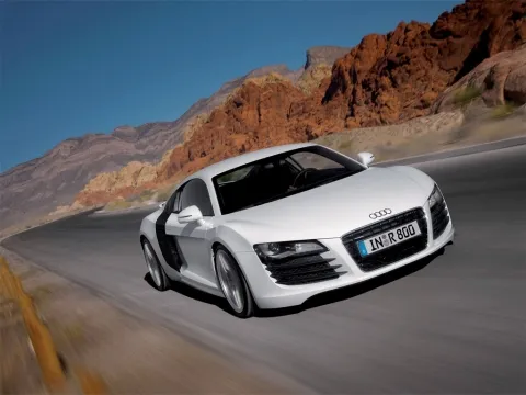 Audi công bố giá bán Audi R8 GT