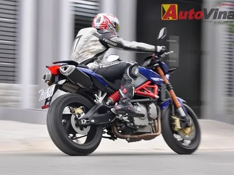 Benelli TnT600- "Thuốc nổ" giá rẻ tại Việt Nam
