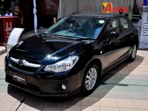 Cận cảnh Subaru Impreza 2012