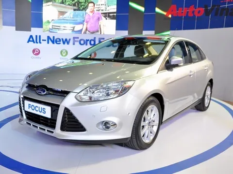 Ford Focus 2012 bắt đầu 'tấn công' Việt Nam