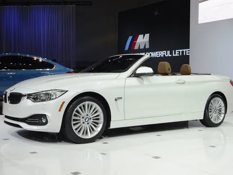 BMW sắp đưa 4-Series mui xếp về Việt Nam