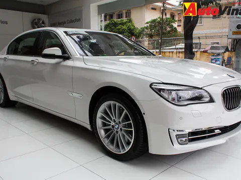 Cảm giác ngồi trong BMW 760Li 2013 tại Việt Nam