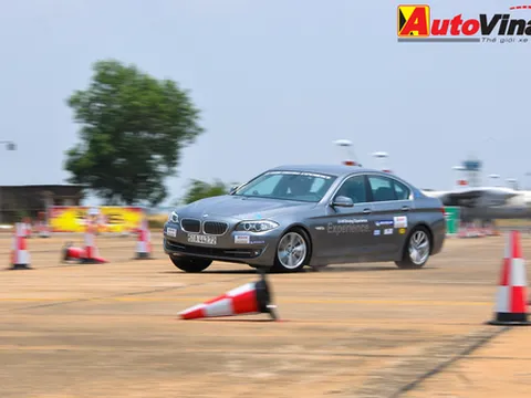BMW Driving Experience 2013 đã khai màn