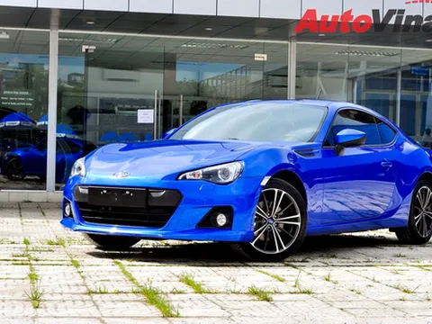 Subaru BRZ đang thất thế trước Toyota 86