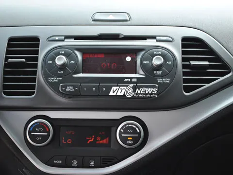 Thói quen xấu khiến điều hòa ô tô mau hỏng