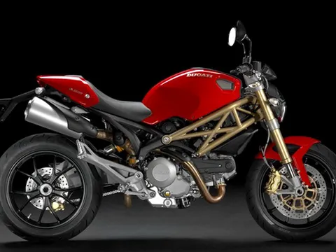 Ducati trình làng Monster 796 2013