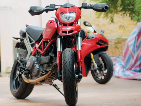 'Cào cào' 2012 của Ducati về Việt Nam