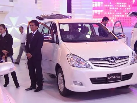 Việt Nam: Toyota Innova và Fortuner bị “tố” dính lỗi kĩ thuật