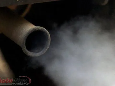 Hiểm họa mưa axit từ ô tô