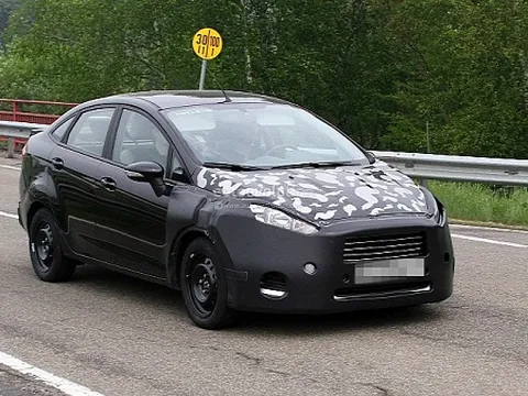 Ford Fiesta sắp được nâng cấp