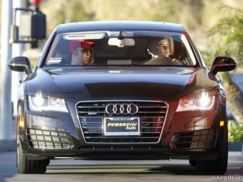 Justin Bieber 'tậu' thêm xế sang Audi A7