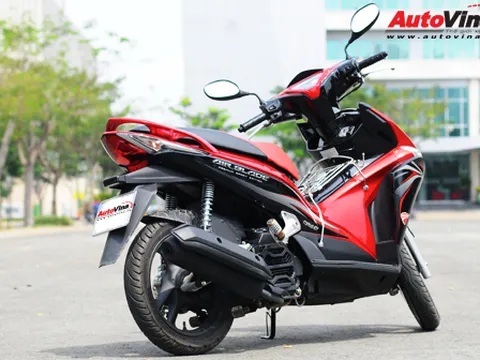 Honda VN khuyến mãi Air Blade đến hết tháng 10
