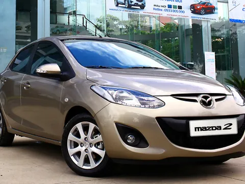 VinaMazda ra mắt Mazda2S mới