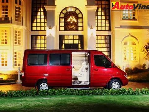 Ngắm Mercedes Sprinter độ nội thất sang trọng