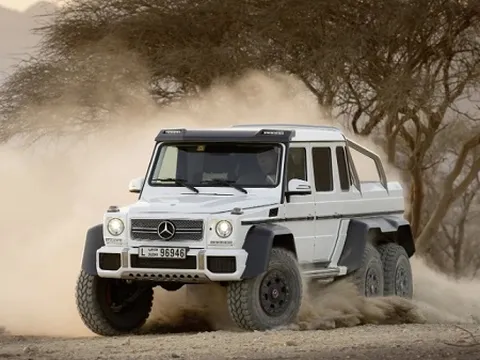 Mercedes G63 AMG 6 bánh đã có giá