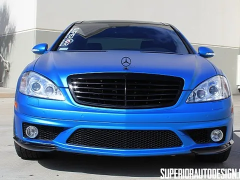 Một Mercedes S-Class "độc" và "lạ"