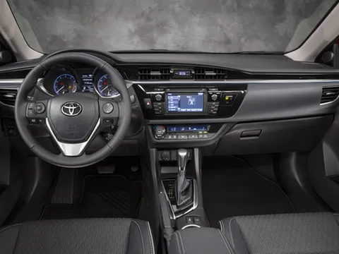 Ngắm nội thất sang trọng của Corolla 2014